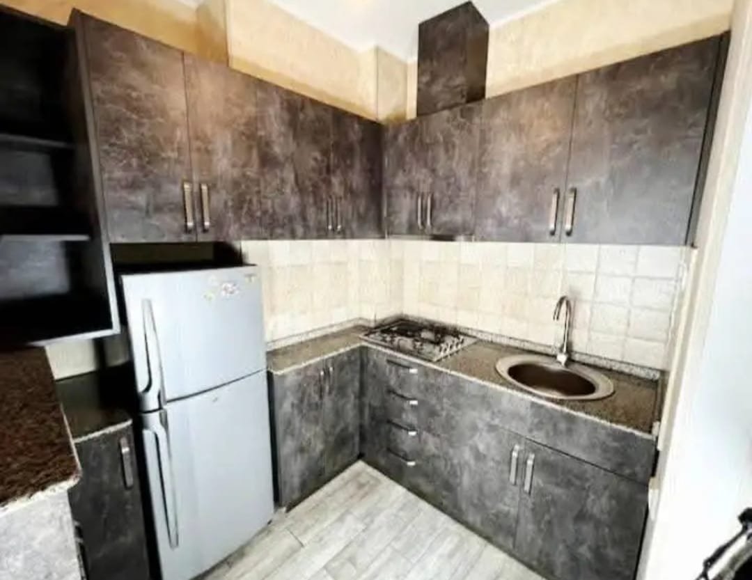 Cozy 2-Bedroom Apartment for Long-Term Rent in Batumi2