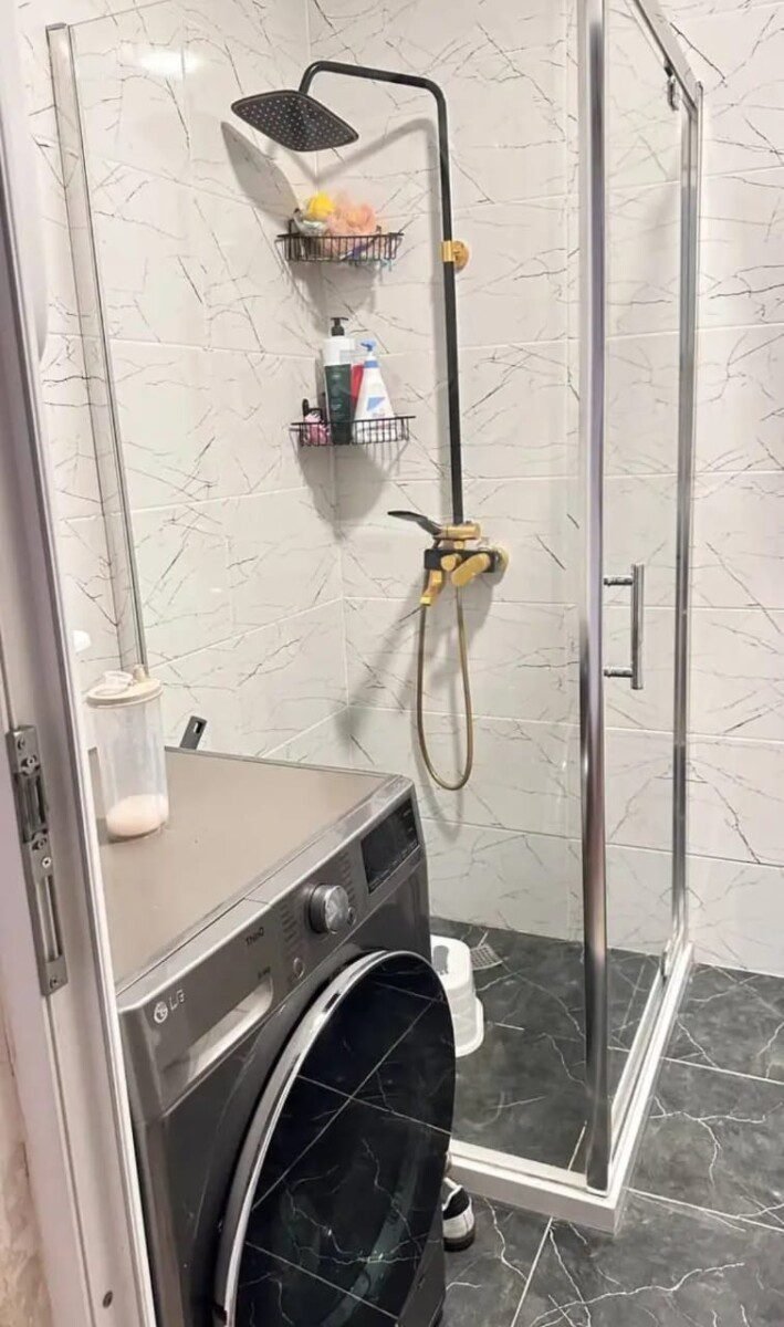 Newly Renovated 2-Bedroom Apartment on the 16th Floor Fr Khalvashi Street Batumi5