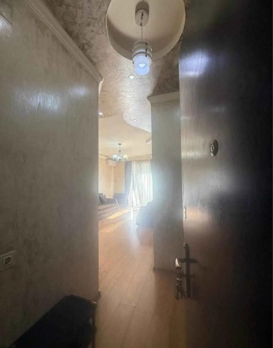 Spacious 2-Bedroom Apartment for Rent on Parmen Rurua Street Batumi1