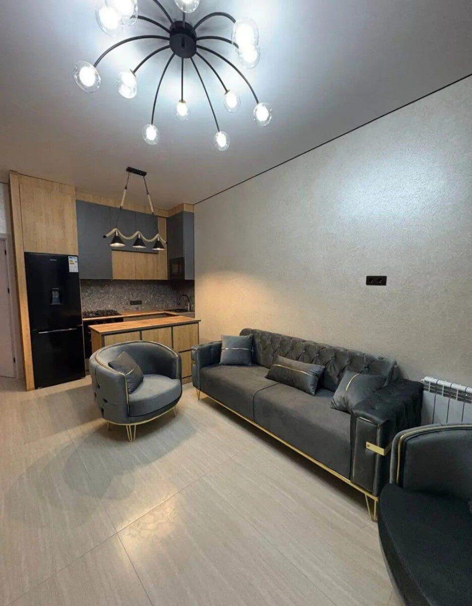 Urgent Sea-View Apartment for Sale Prime Location on Khimshiashvili Avenue Batumi3