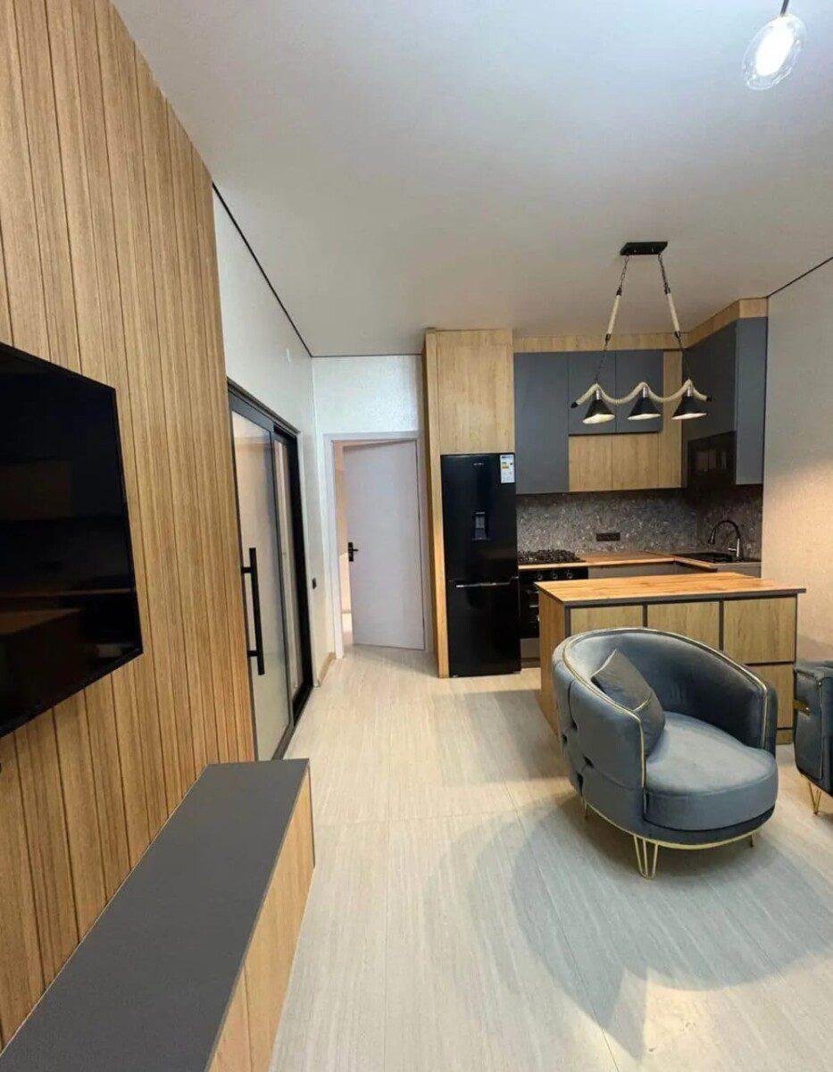 Urgent Sea-View Apartment for Sale Prime Location on Khimshiashvili Avenue Batumi4