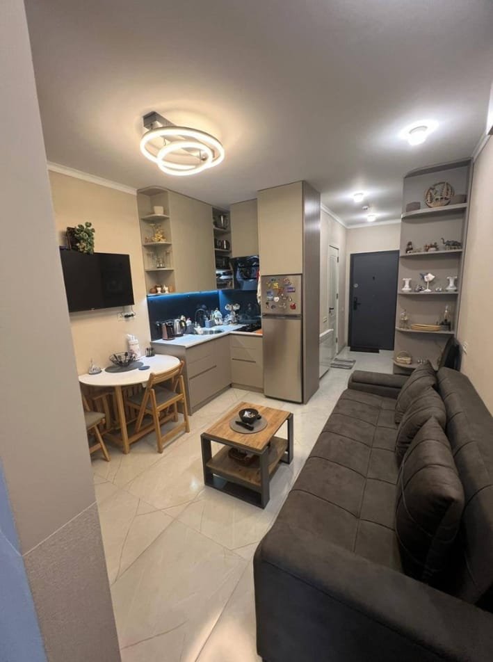 Angisa 1st Lane 82 14