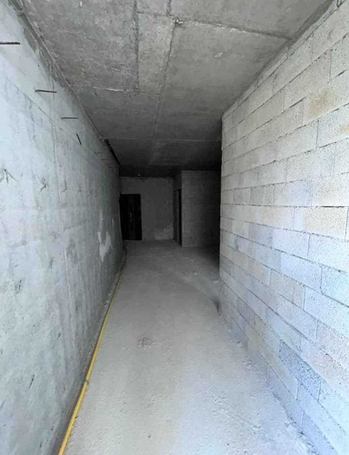 Angisa 1st Lane 82 18