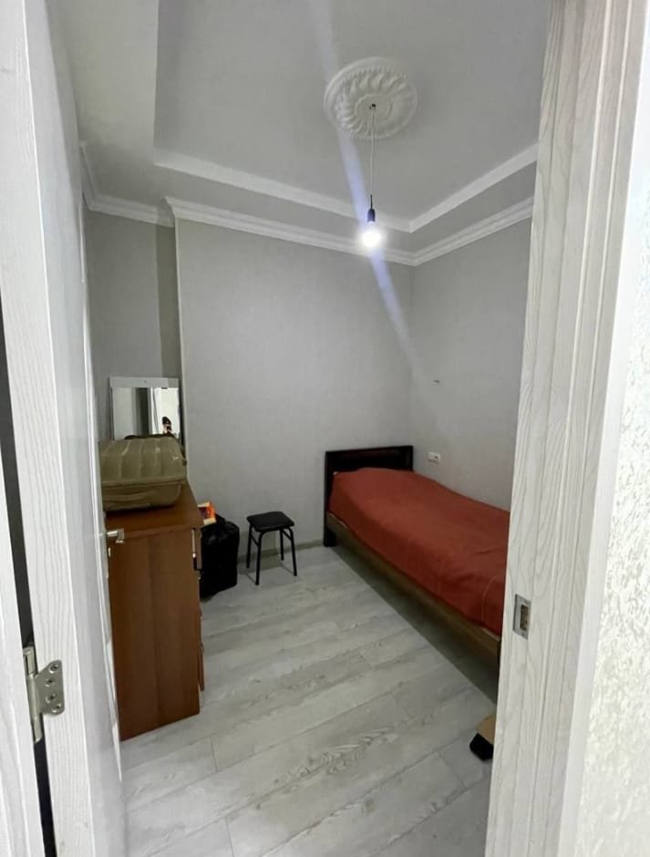 General Aslan Abashidze St 4915 3