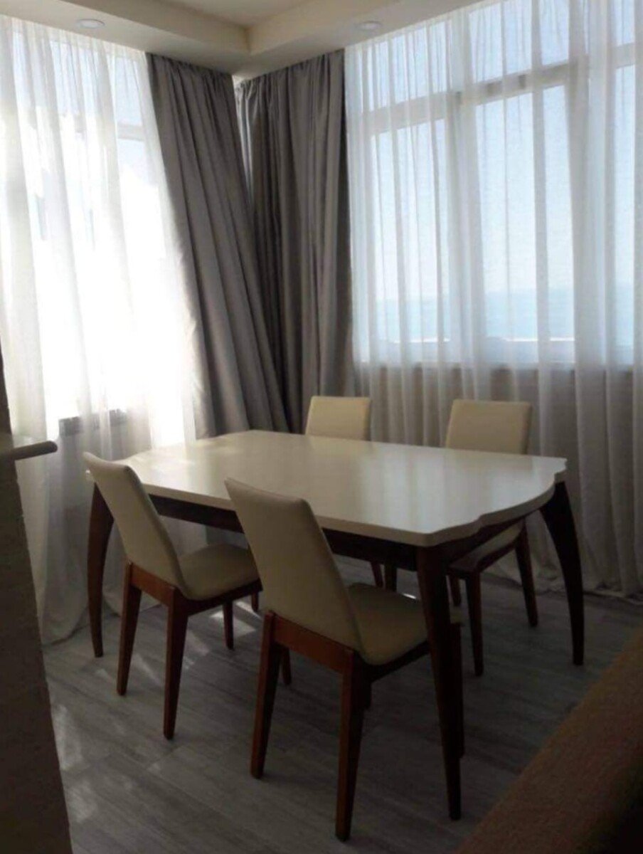 Luxurious 3-Room Apartment For Rent In Batumi 12