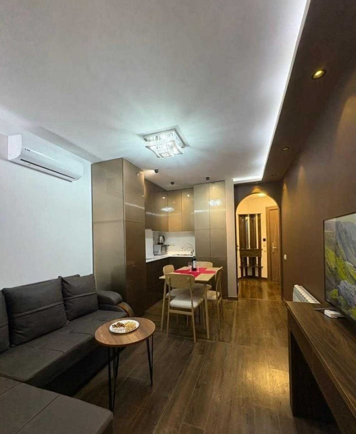 Nadim Nizharadze Street 20 2