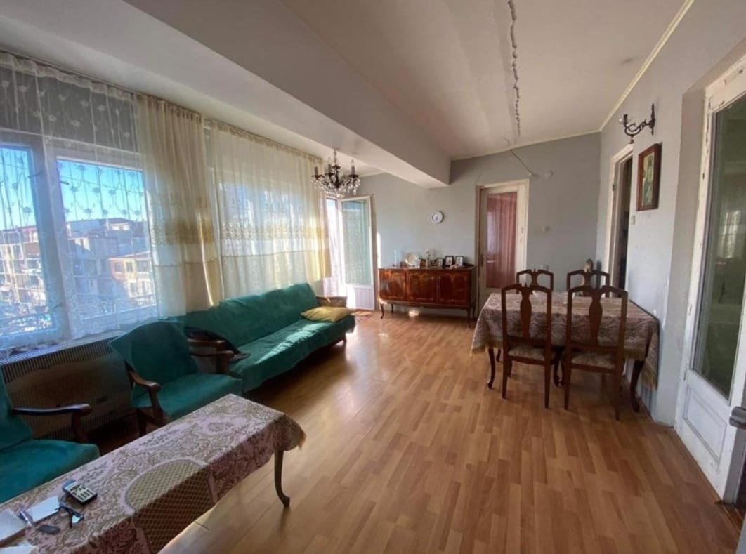 Newly Renovated Apartment For Sale In Batumi 6