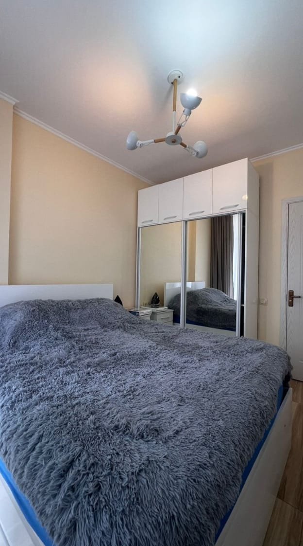 Niko Pirosmani Street 14