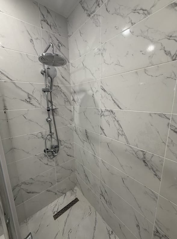 Rejeb Nizharaadze St 17 10