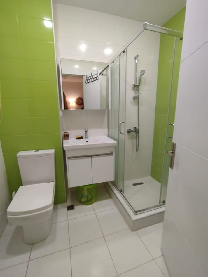 Rejeb Nizharaadze St 3 5