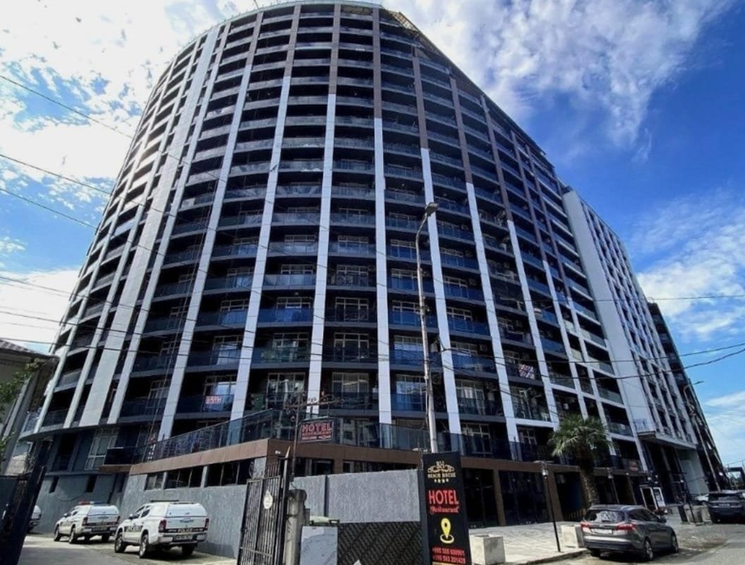 Sea View 3-Room Apartment For Sale In Batumi 8