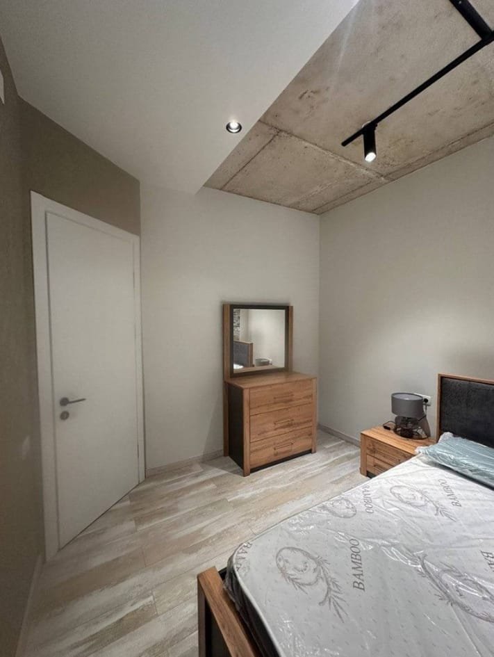 Sherif Khimshiashvili Street 4 8