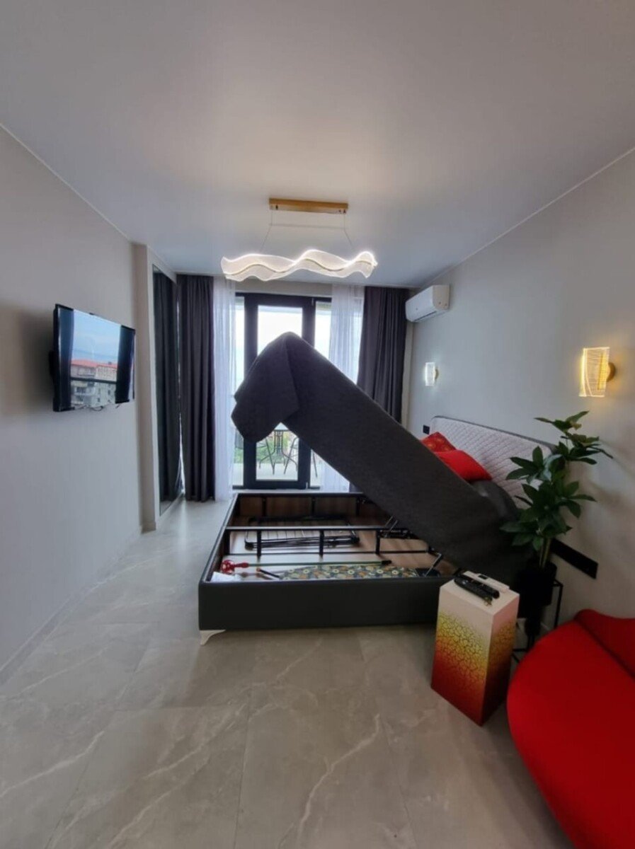 Unique Impressive Studio Apartment For Rent In Batumi 10