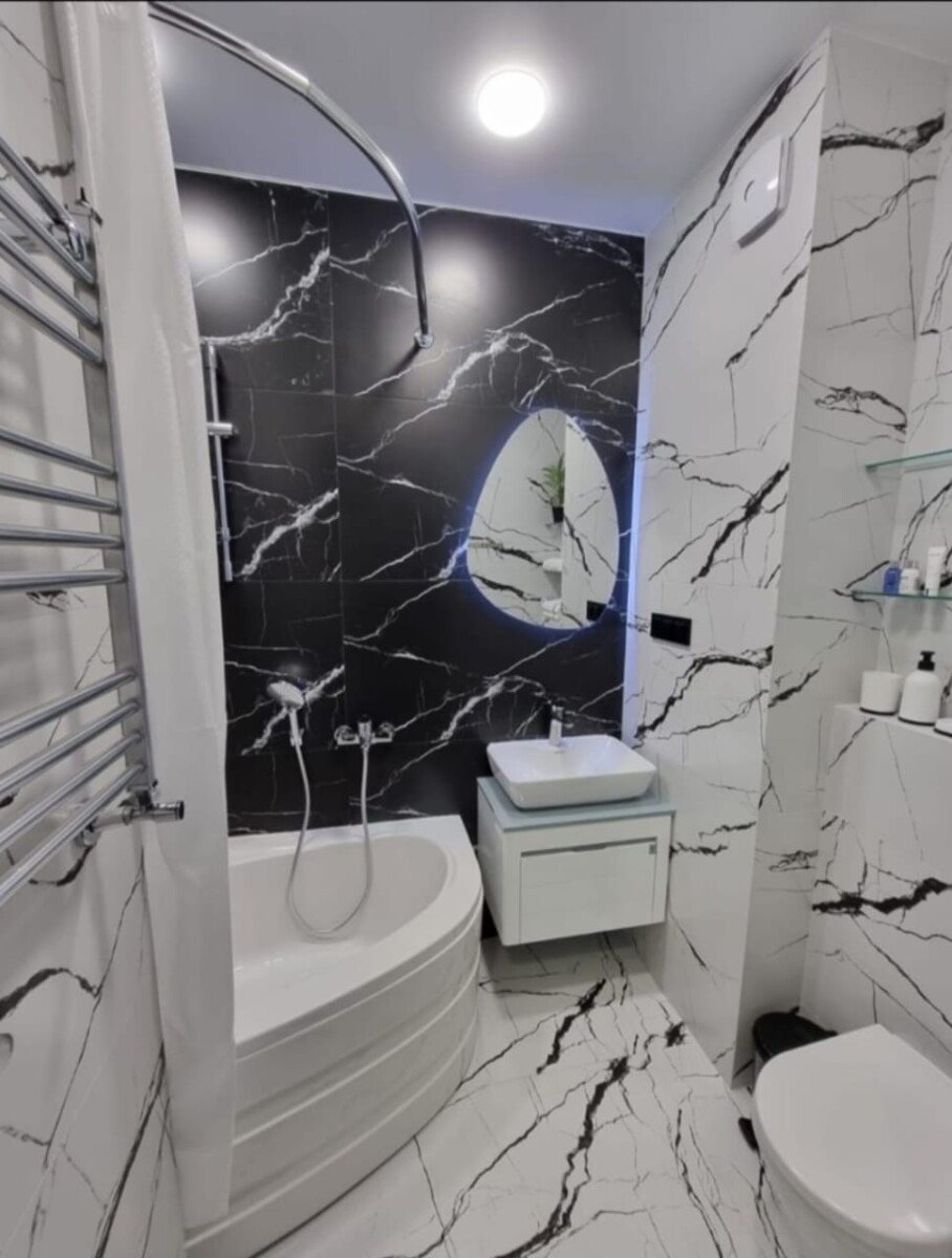 Unique Impressive Studio Apartment For Rent In Batumi 4