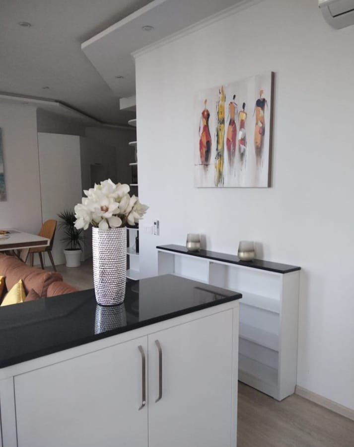 Zhiuli Shartava Ave 10 1