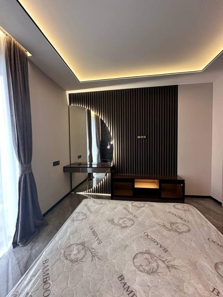 Zhiuli Shartava Ave 16 Block 1 8