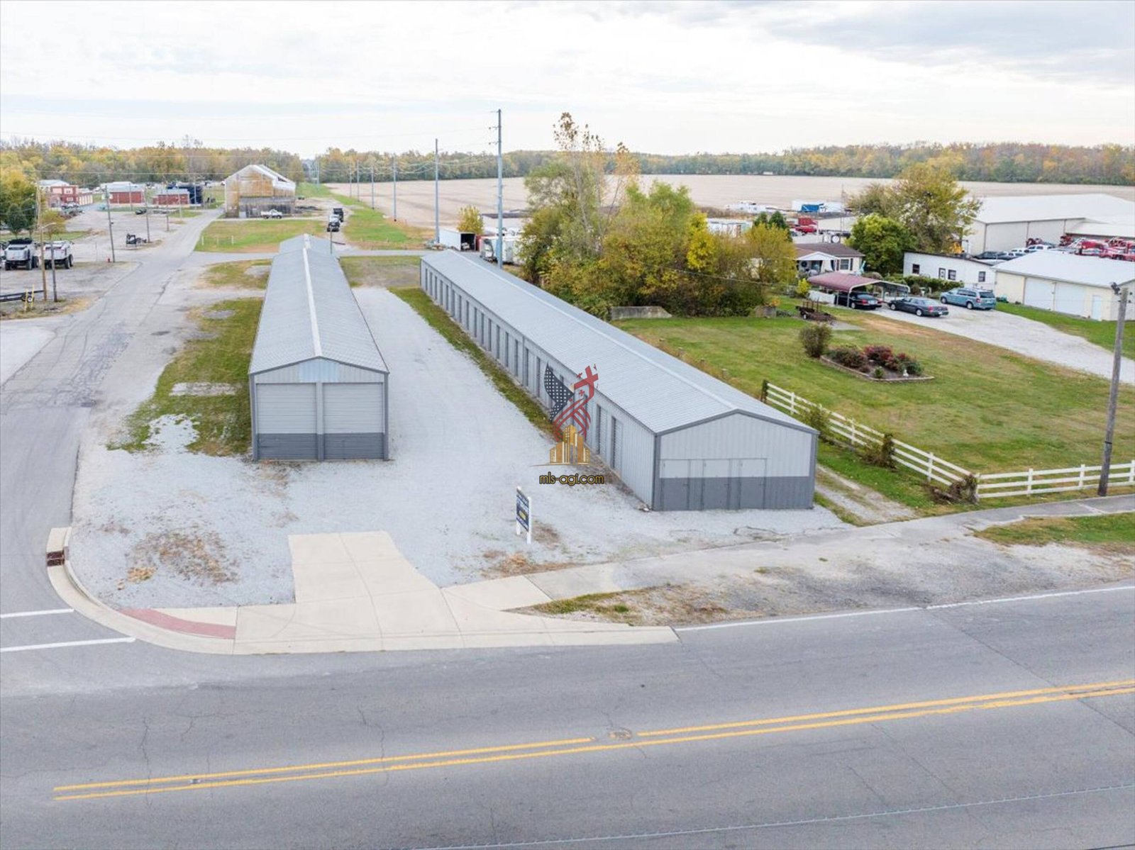 900 W 3rd St, Rushville, IN 46173 (18)