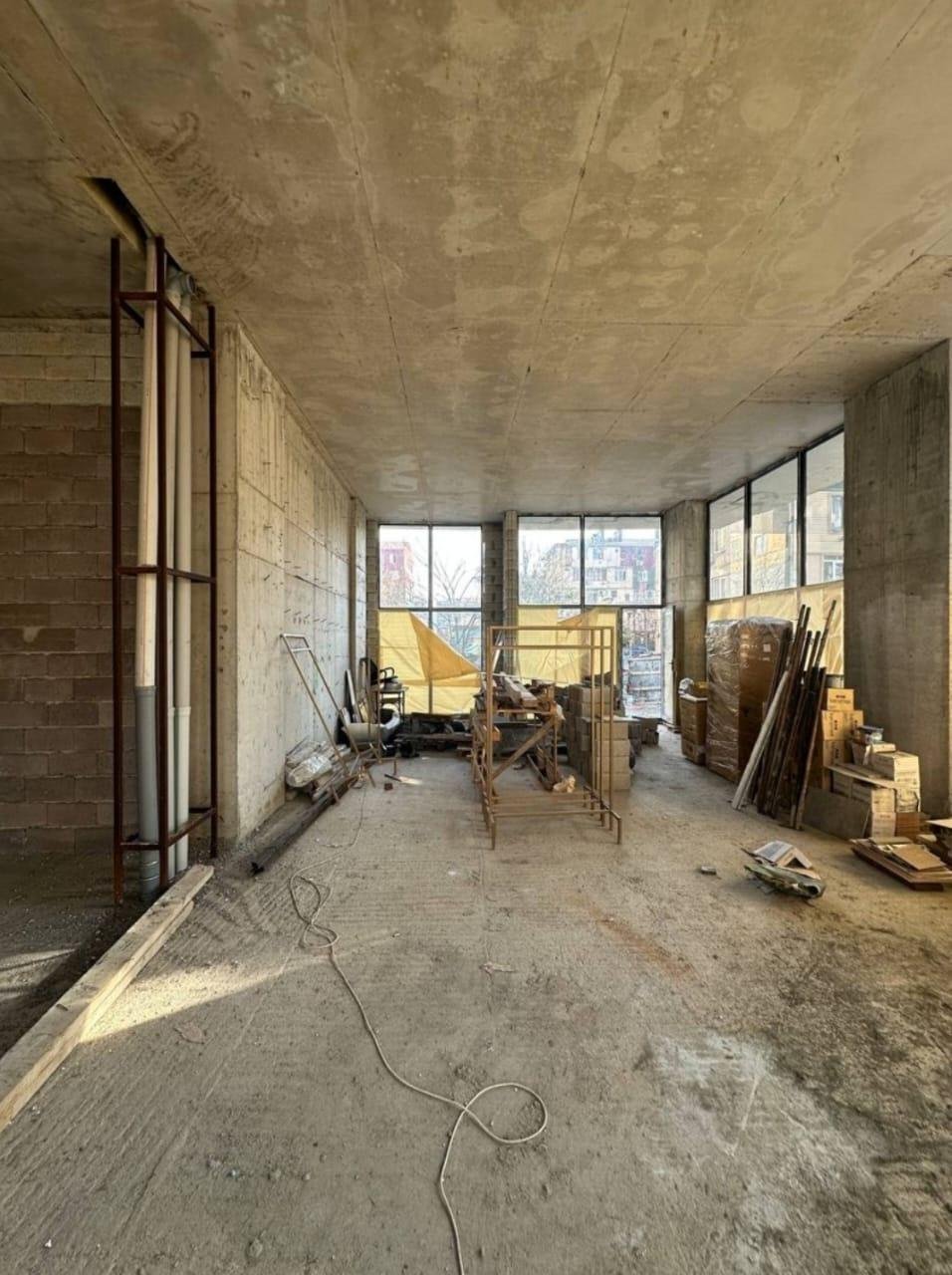 Affordable Commercial Space for Rent – Offices, Retail & Warehouses (2)