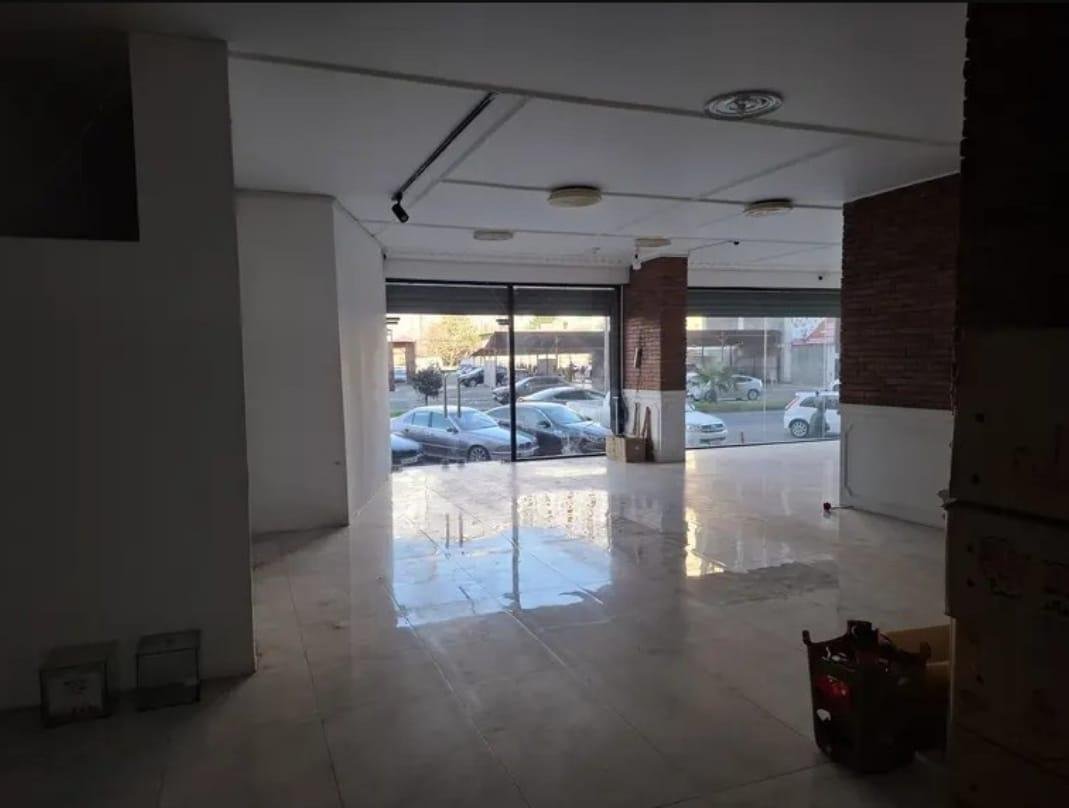 Commercial Office Rentals – Find Your Perfect Workspace for Rent (1)