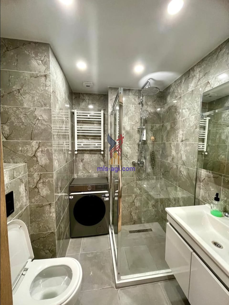 For Sale Stylish Studio in Batumis Sunset Residence Fully Furnished 3