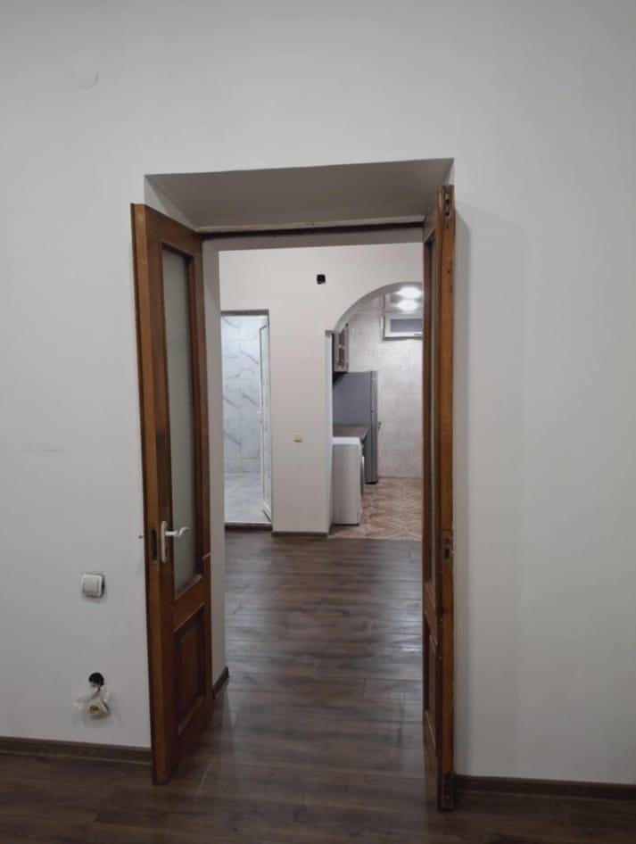 Luka Asatiani St, 61 (7)