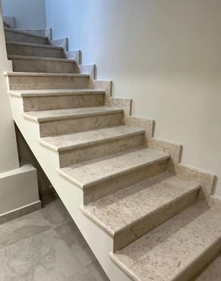 Memed Abashidze Street (10)