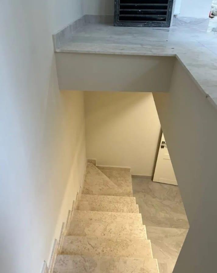 Memed Abashidze Street (3)