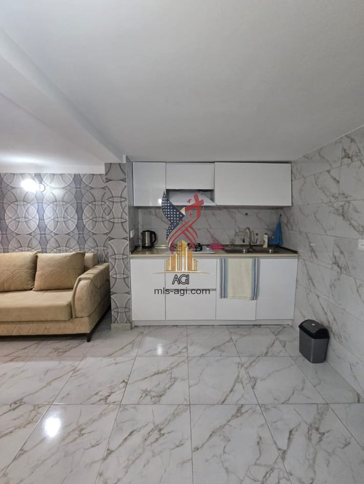 Merab Kostava Street, 30 (10)