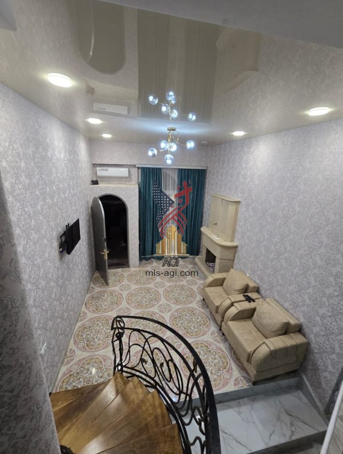 Merab Kostava Street, 30 (6)