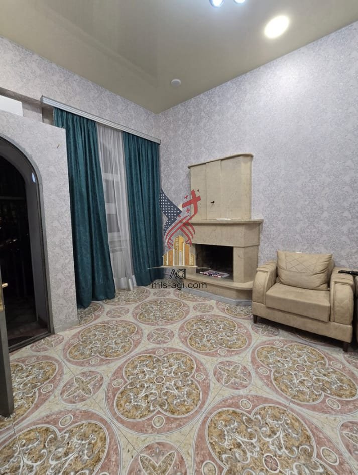 Merab Kostava Street, 30 (8)