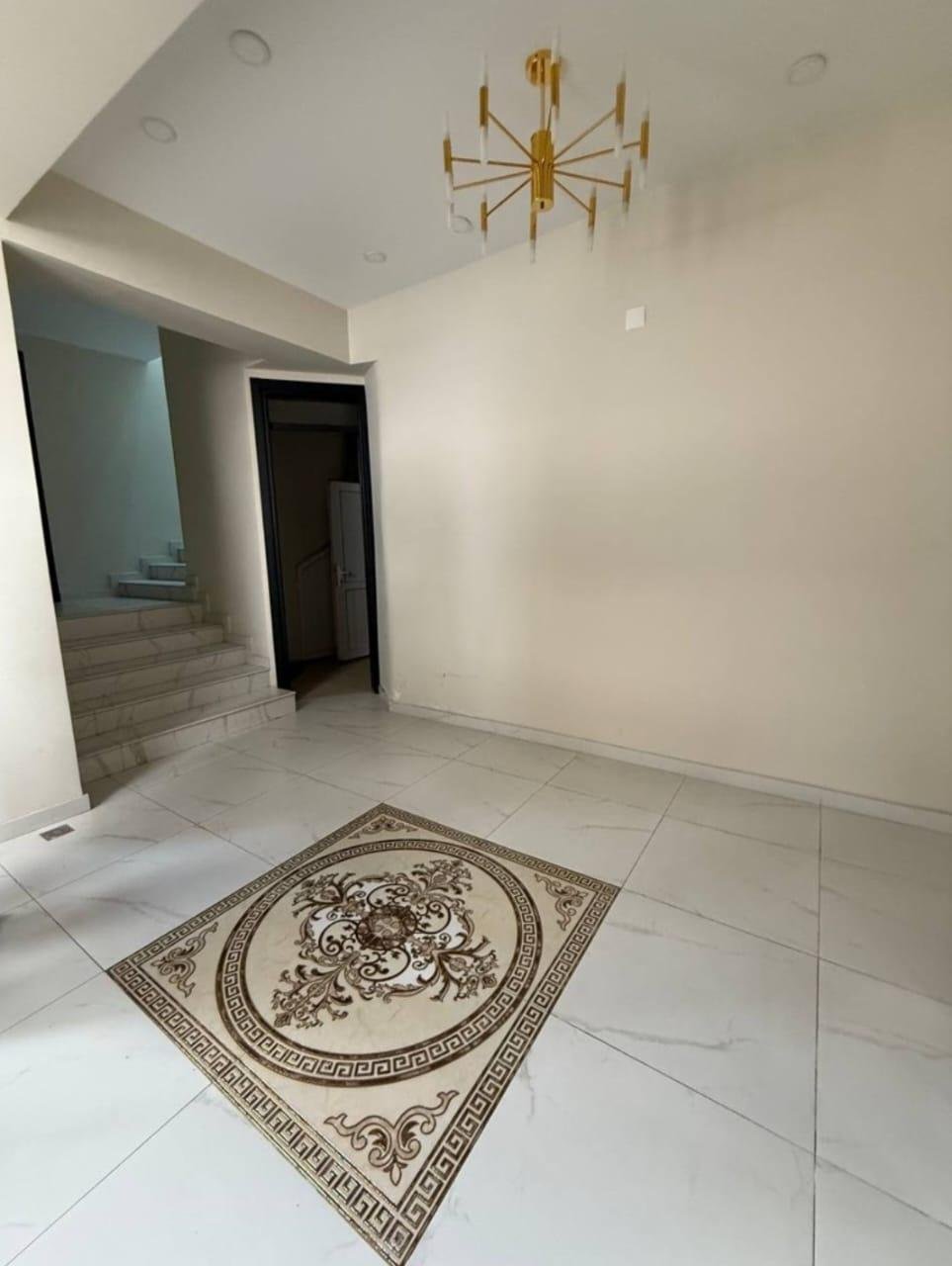 Modern Retail & Office Spaces for Rent High Foot Traffic Area (1)