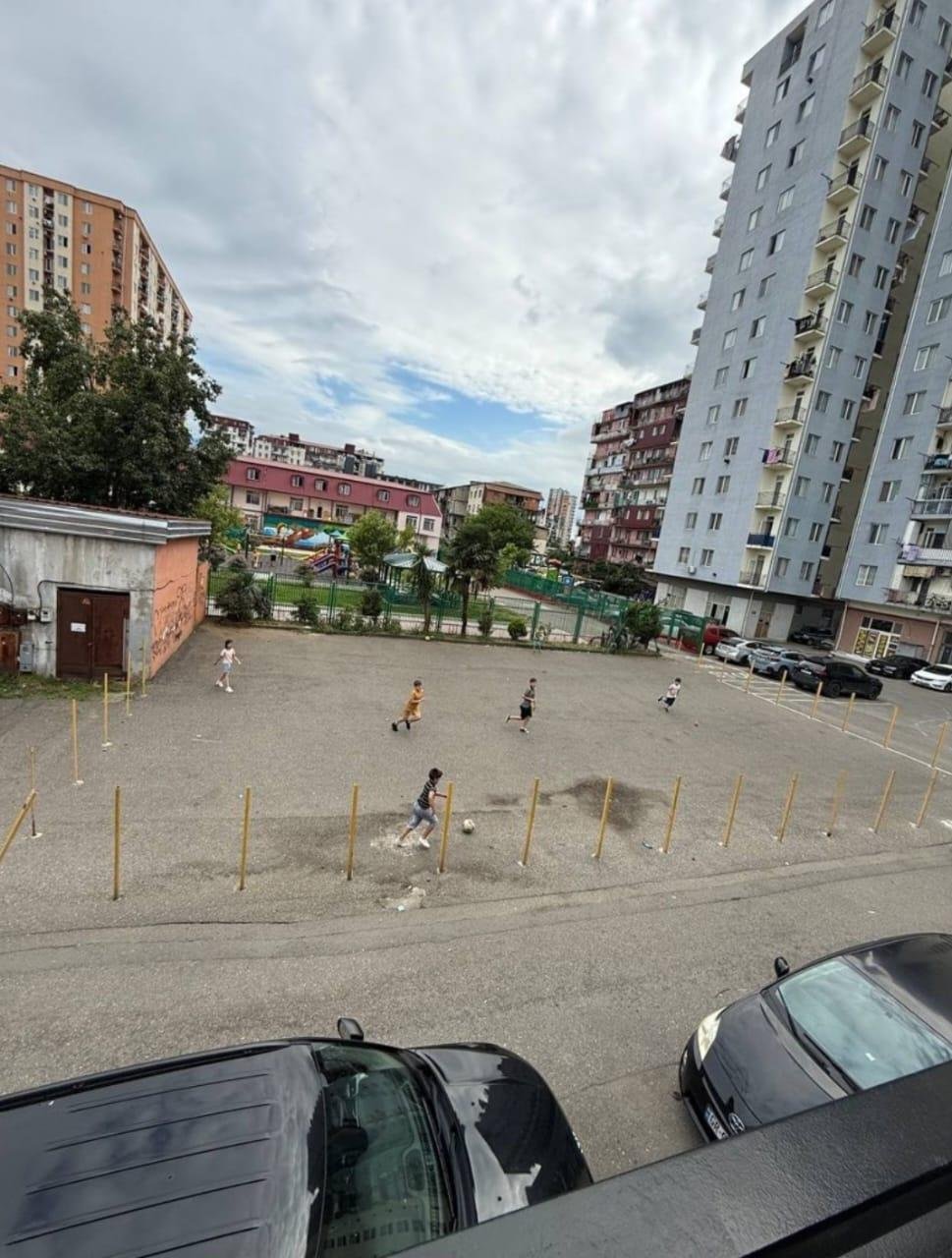 Modern Retail & Office Spaces for Rent High Foot Traffic Area (7)