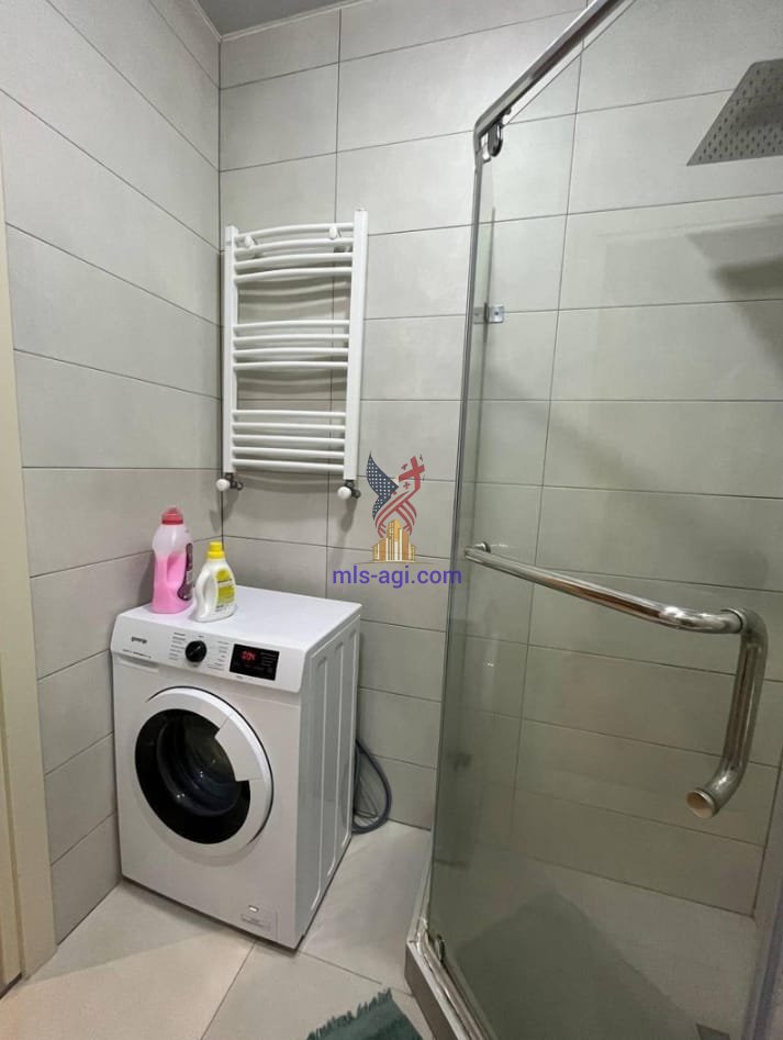 Niko Pirosmani St 17 Block B 6