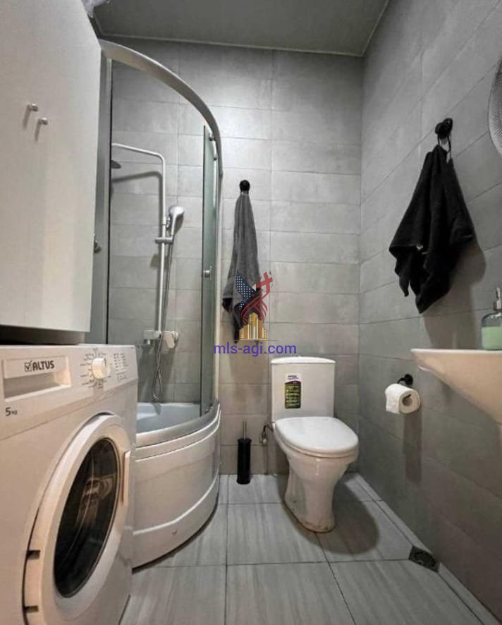 Petra Bagrationi st 129 129 3