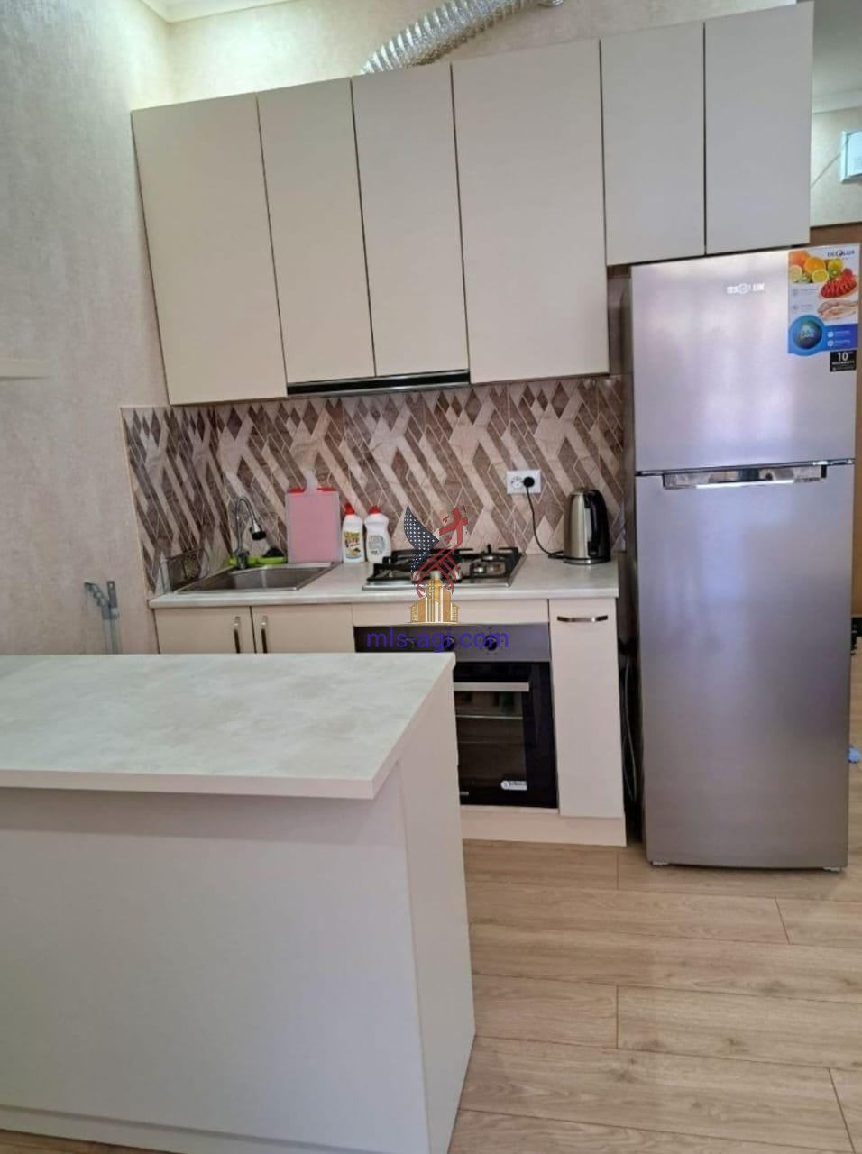 Renovated Studio for Sale in Batumi Selim Khimshiashvili Street 3