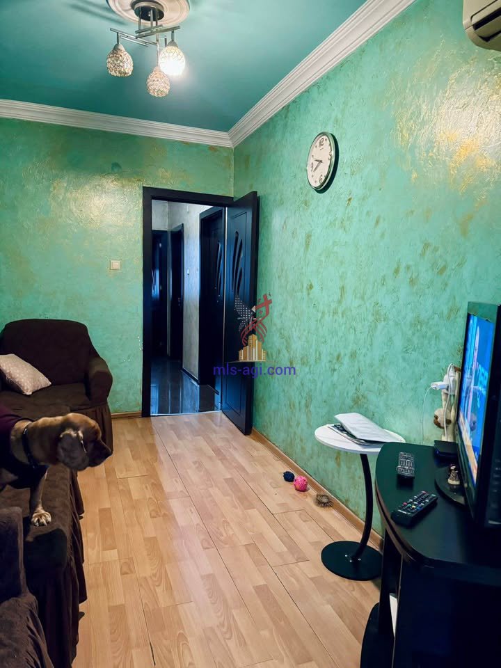 Spacious 2-Bedroom Apartment for Sale Lermontovi St Batumi 2