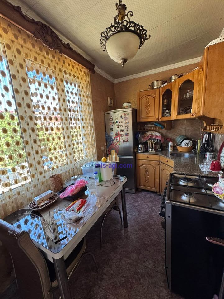 Spacious 2-Bedroom Apartment for Sale Lermontovi St Batumi 6