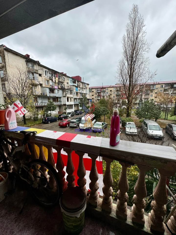 Spacious 2-Bedroom Apartment for Sale Lermontovi St Batumi 7