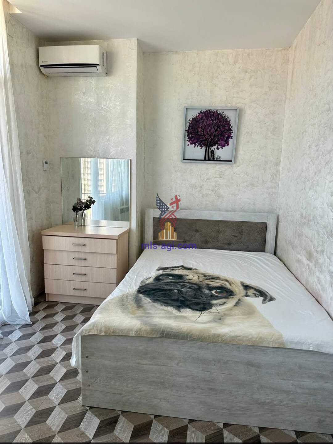 Spacious 2+1 Apartment for Sale in Batumi Inasaridze St 13 Just 200 Meters from the Sea 1