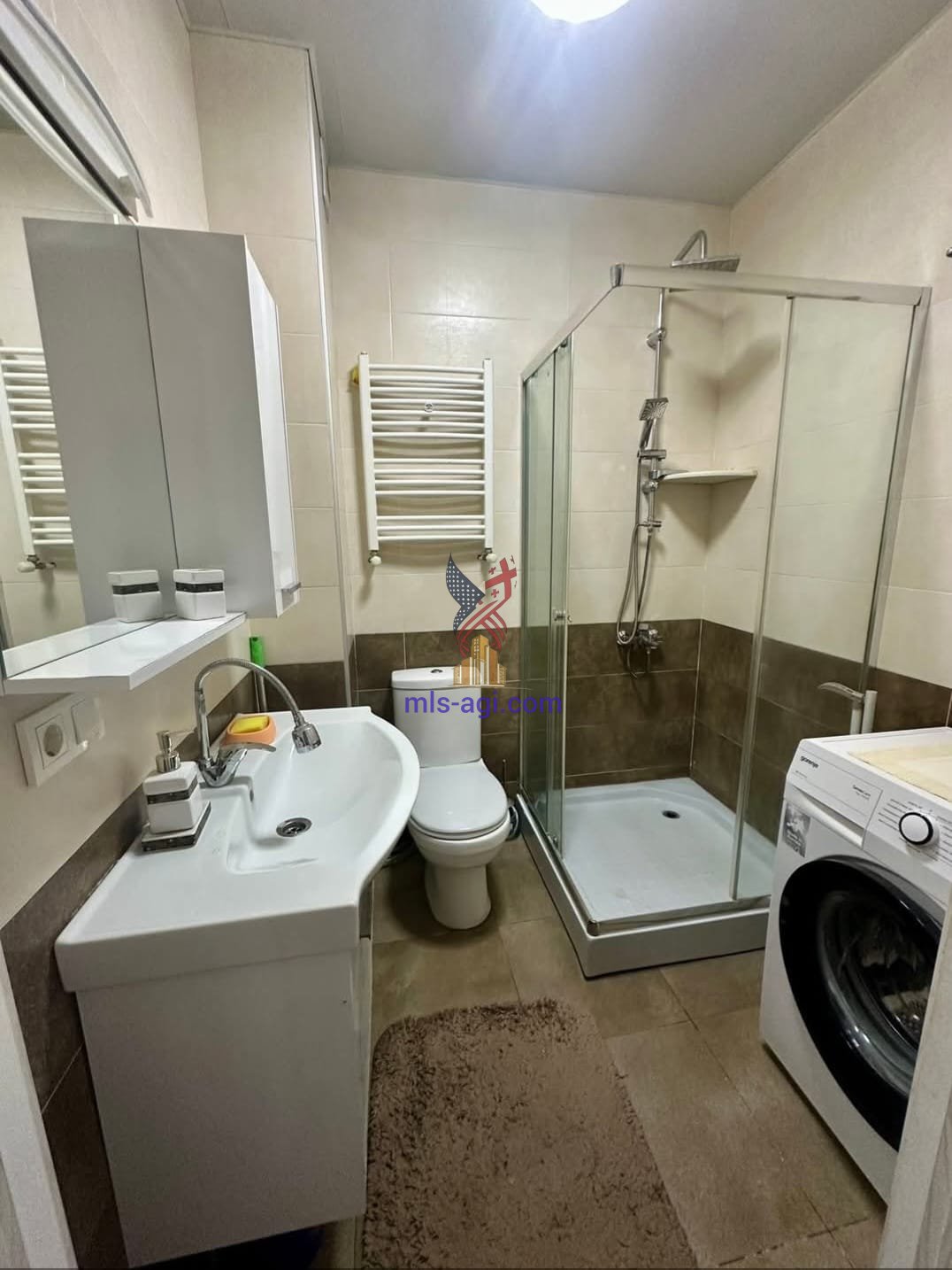 Spacious 2+1 Apartment for Sale in Batumi Inasaridze St 13 Just 200 Meters from the Sea 8