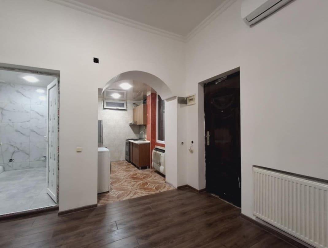 Spacious Commercial Offices for Rent – Flexible Terms (1)