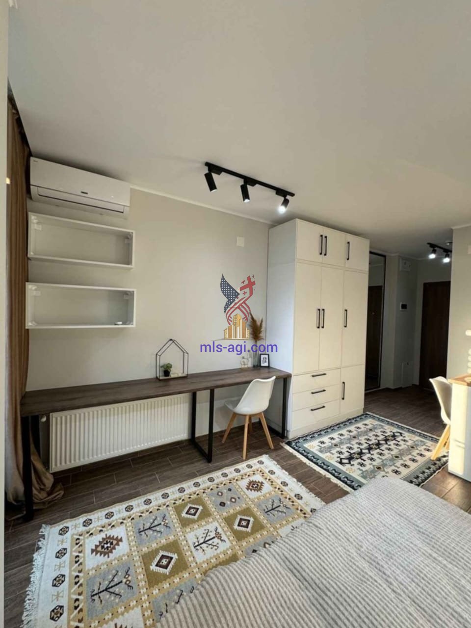 Studio in Batumi Sunrise Development Fully Equipped Rented 10