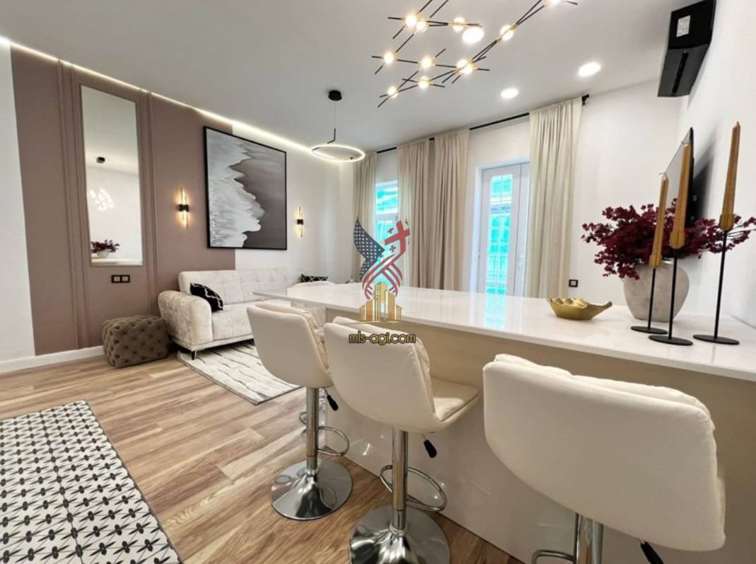 Turnkey 3-Room Apartment for Sale in the Heart of Old Batumi Kostava Street 6